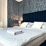 Lejlighed Walonska 19 - & Parking *